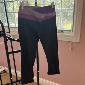 Lululemon workout cropped leggings